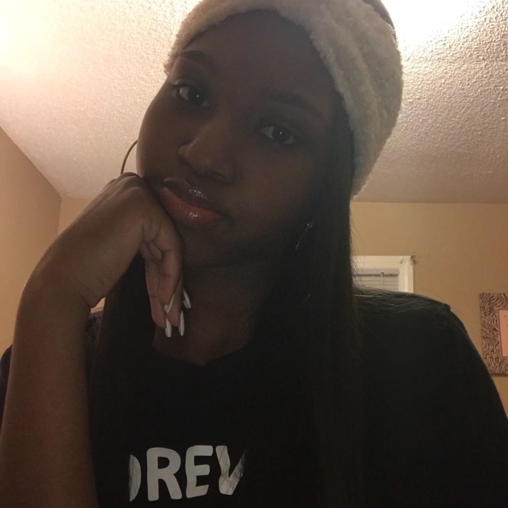 Meet your Posher, Symone